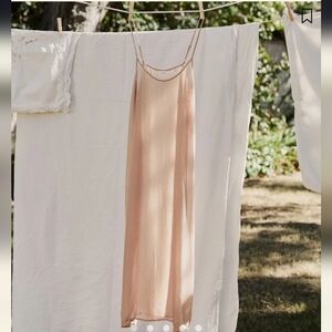 Doen Long Scoop Neck Slip